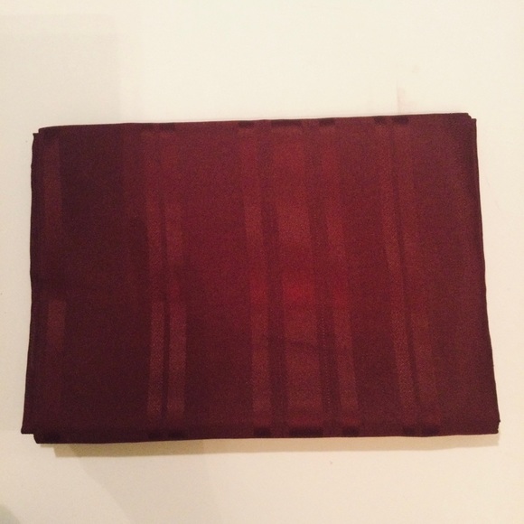 Domay Celebration Satin Stripe Tablecloth Burgundy - Picture 3 of 5